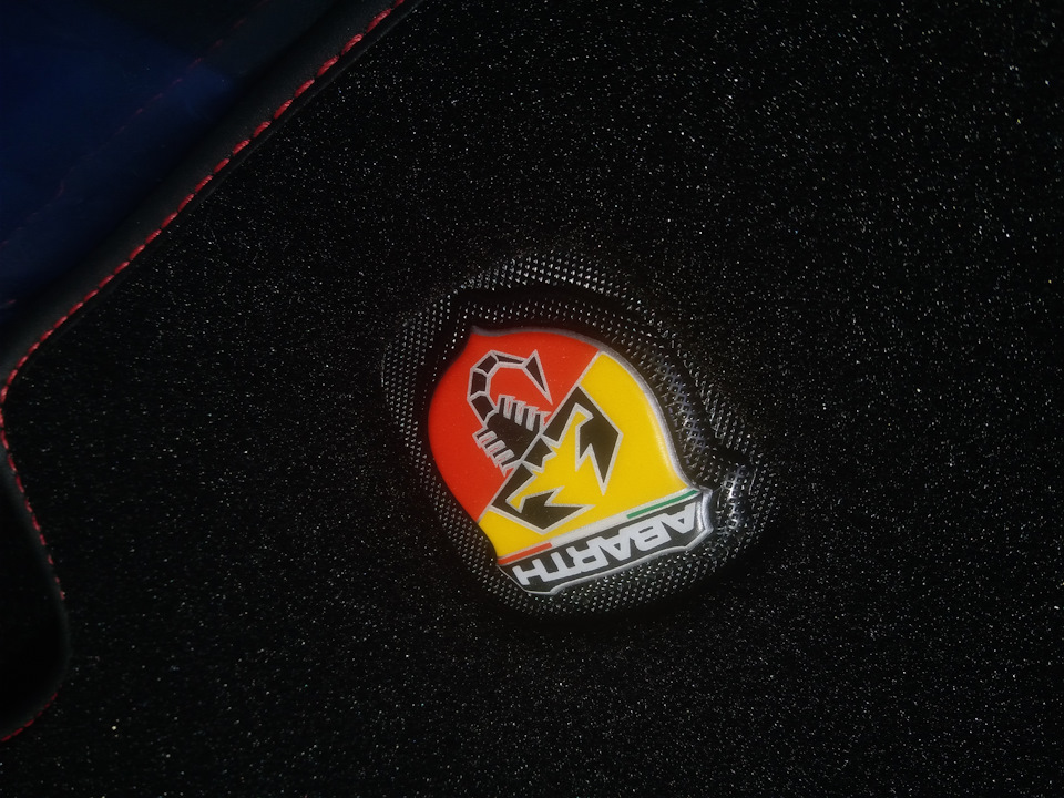 Килимки ABARTH оригінал 5