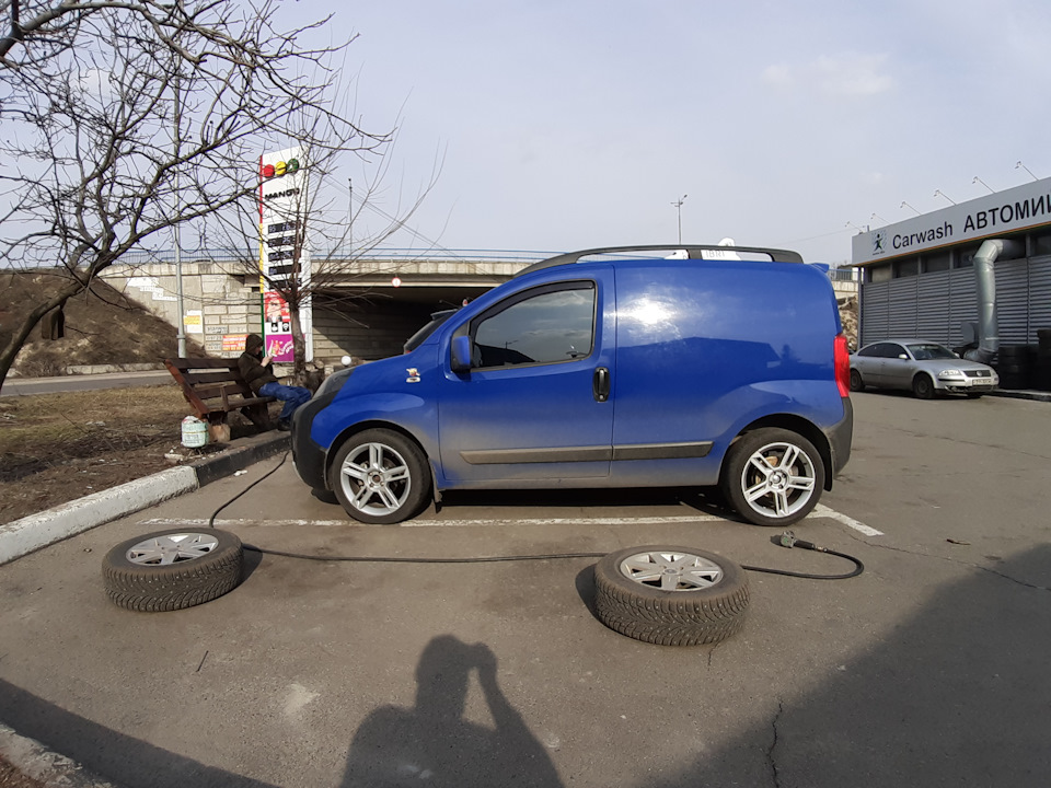Змінив гуму. 225/45 R17 1