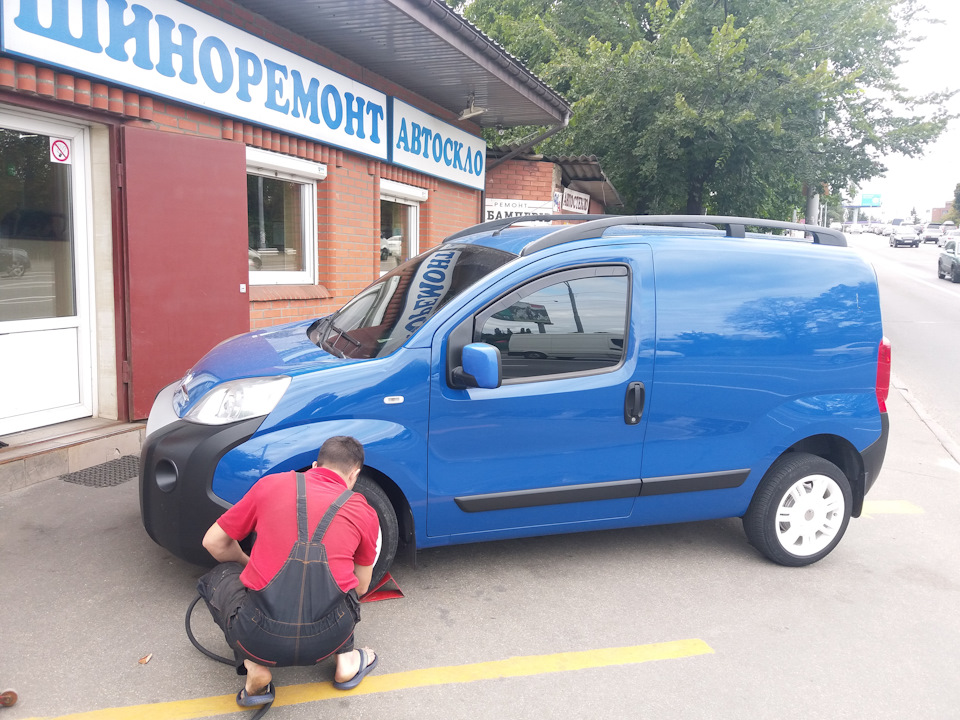 Перевірив тиск коліс 5
