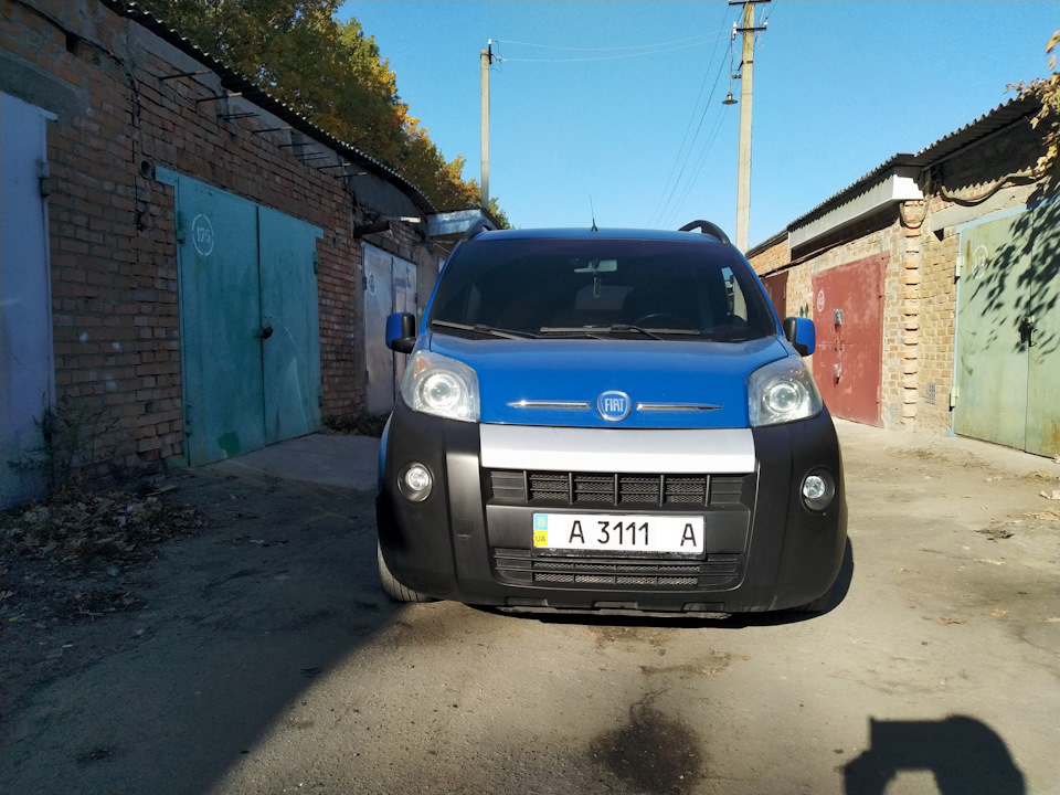 Крок 3. Зняття старого бампера. День перший. 1