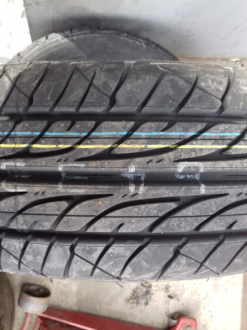 22.04.16 Диски та шини Dunlop LM-703