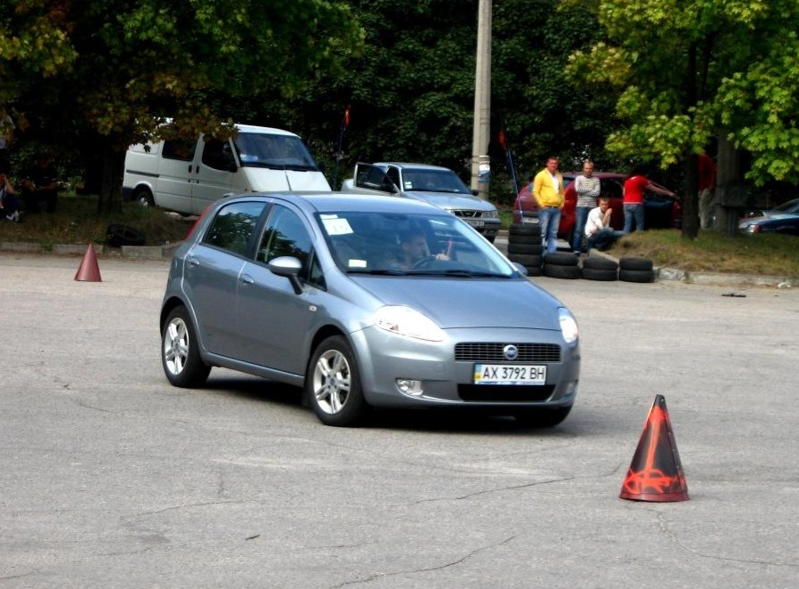 Фото на тренувальному автослаломі 4