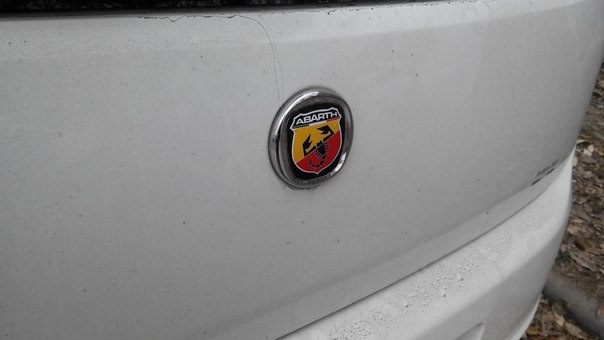 Наліпки Abarth 3