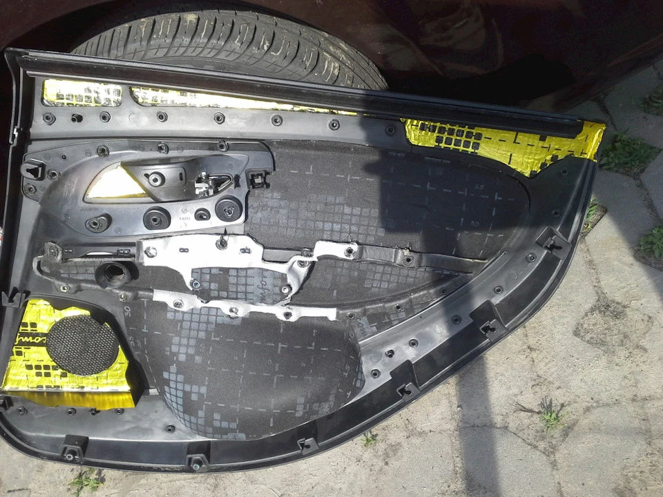 rear door plastic trim vibro insulation