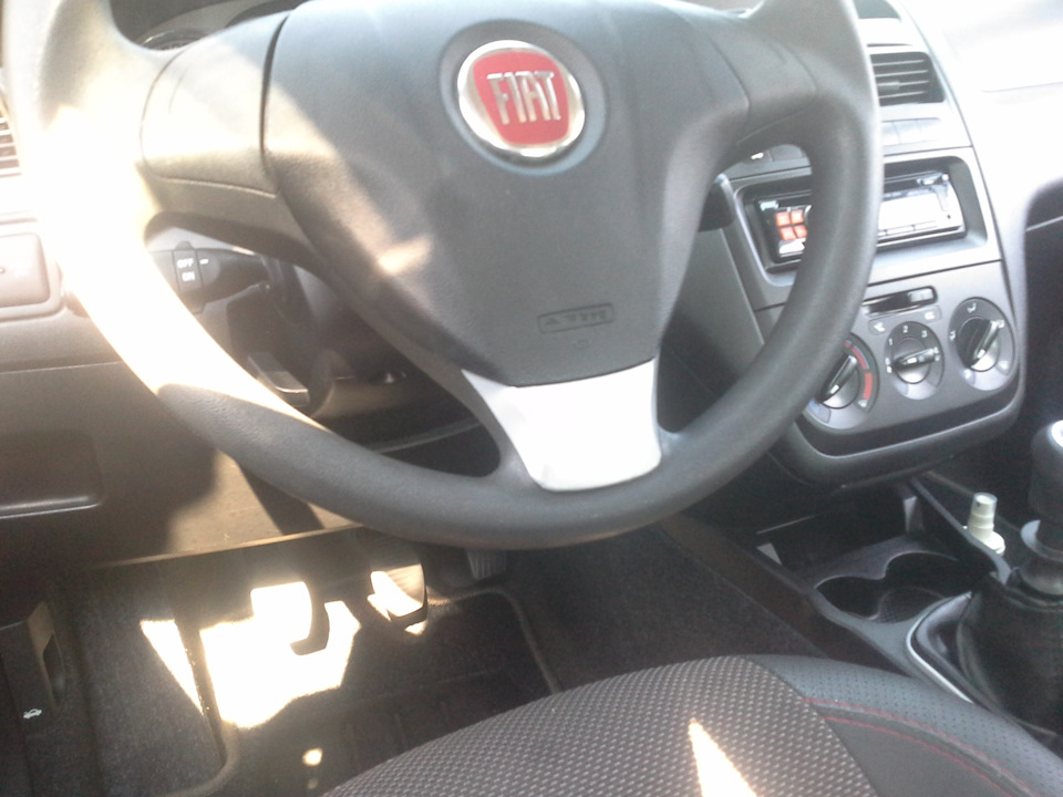 steering wheel trim trial 1
