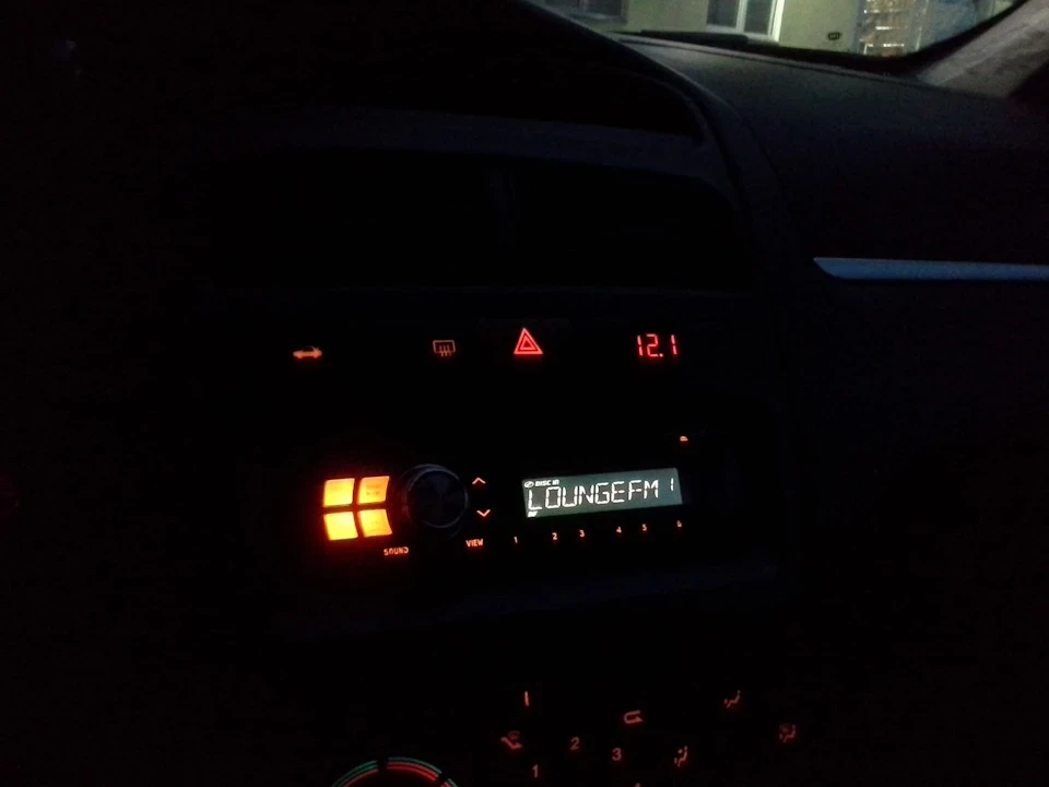 voltmeter