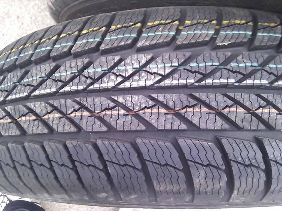 Зимняя резина Gislaved Euro frost 5 R15 195 / 65 91T Франция 4
