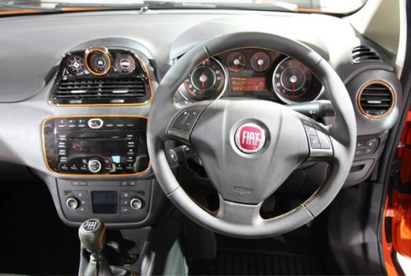 Fiat побудував на базі Punto вседорожній хетчбек 4
