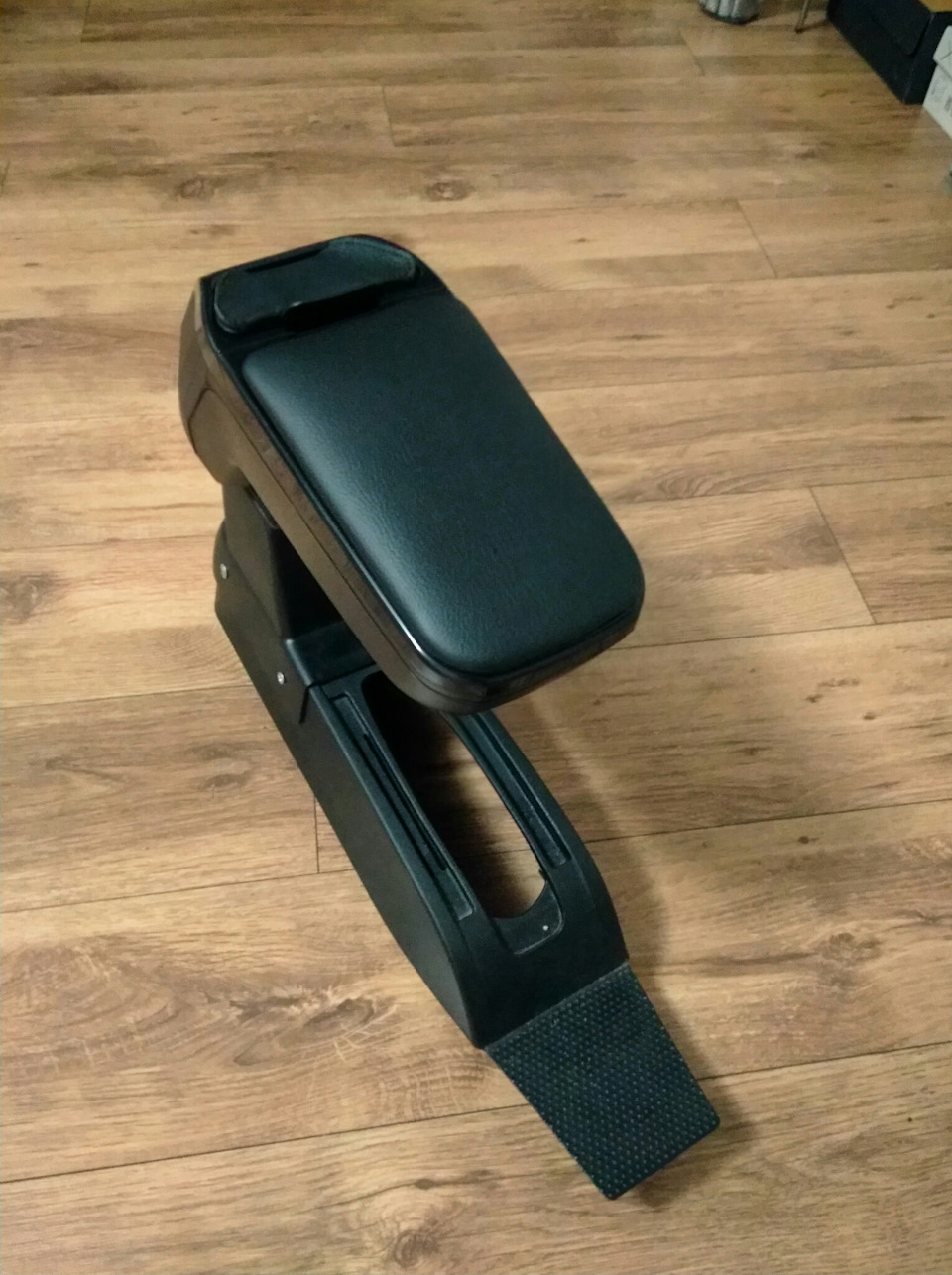 Підлокітник armster2 3