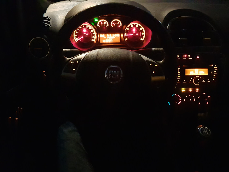 Машина класна Fiat Punto evo відгуки 4