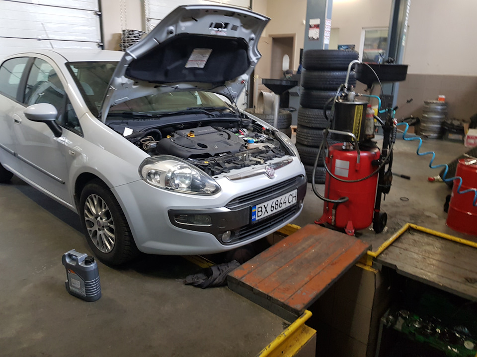 Заміна мастила МКПП Liqui moly Мотора +фільтр, перевзуття Punto Evo 1.3 1