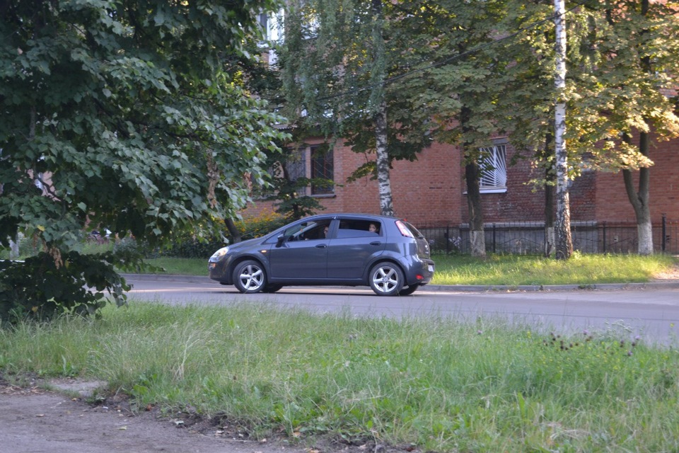 Лапті R16 2
