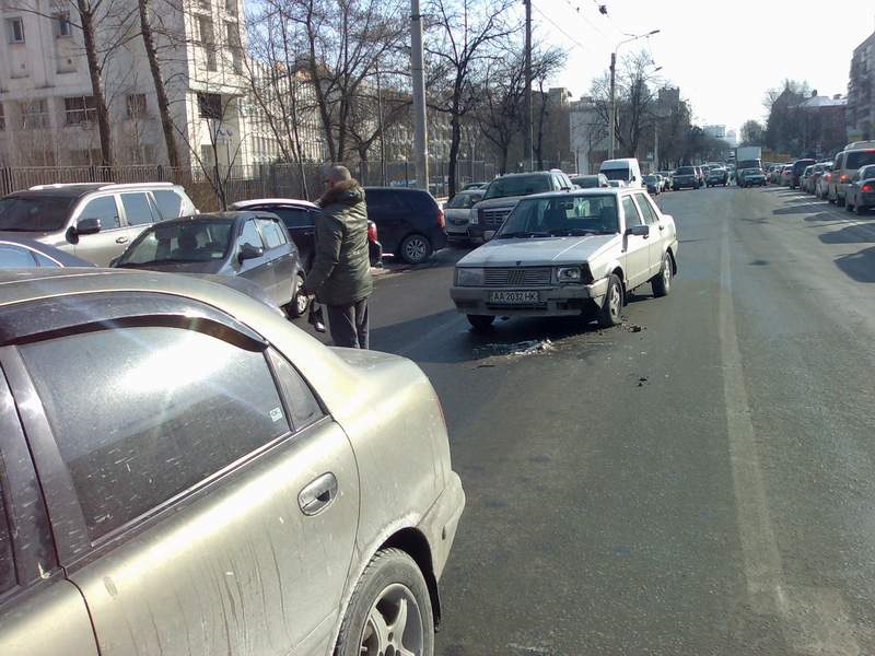 Влупив... 3