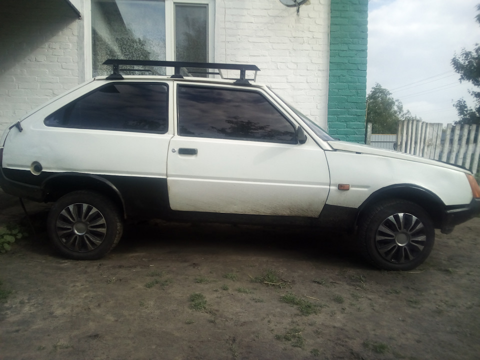 Купив чергову Таврію 2