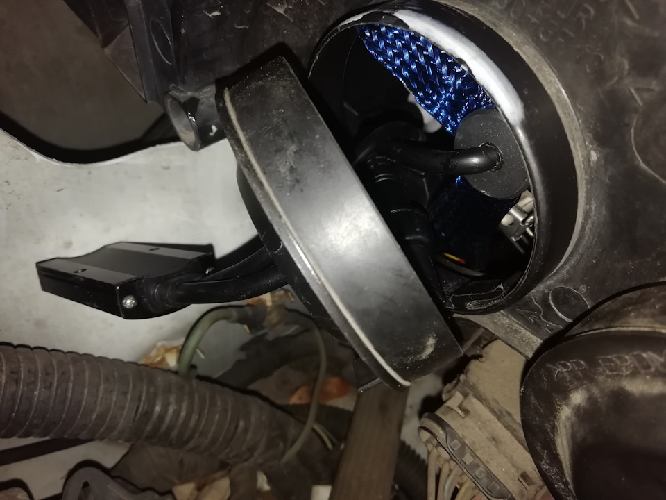 Заміна штатних ламп на Philips Led-HL H4 3