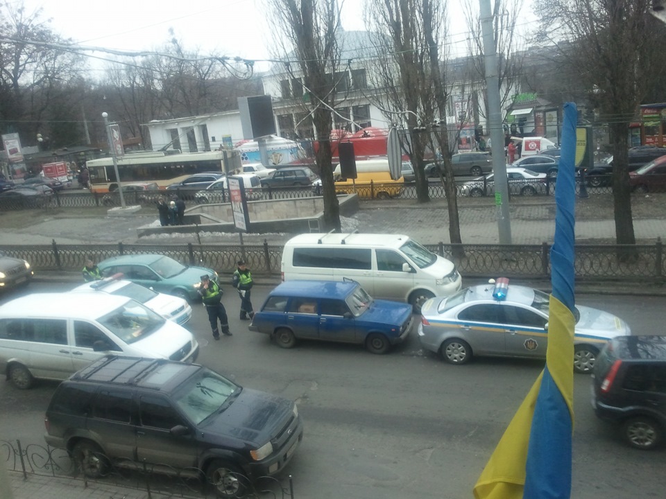 чувак потрапив 4