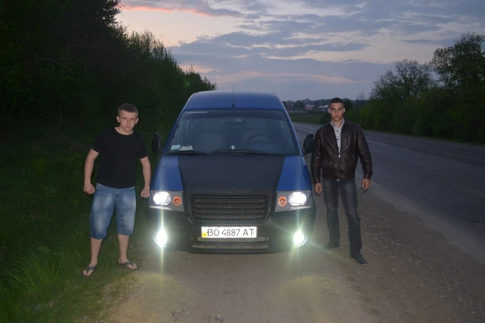 подорож з дружками)