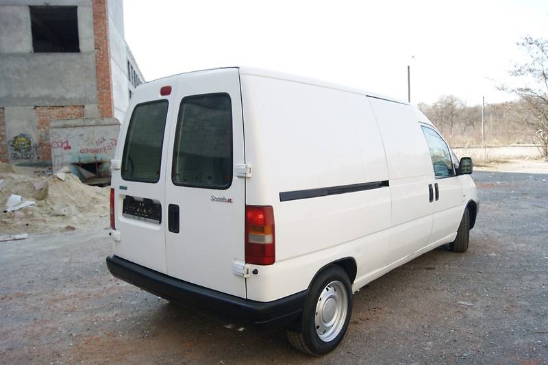Знайшов фото старого буса Fiat scudo 3
