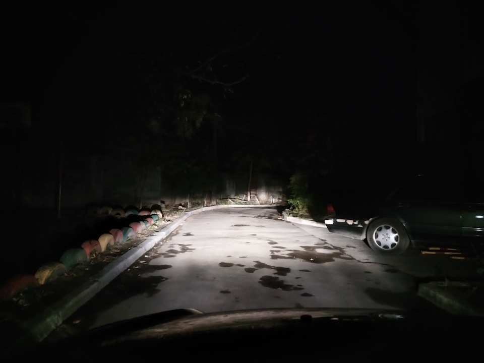 Заміна лам головного світла 4
