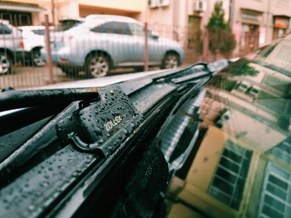 Wiper Blades або як у нас кажуть, щітки склоочисника