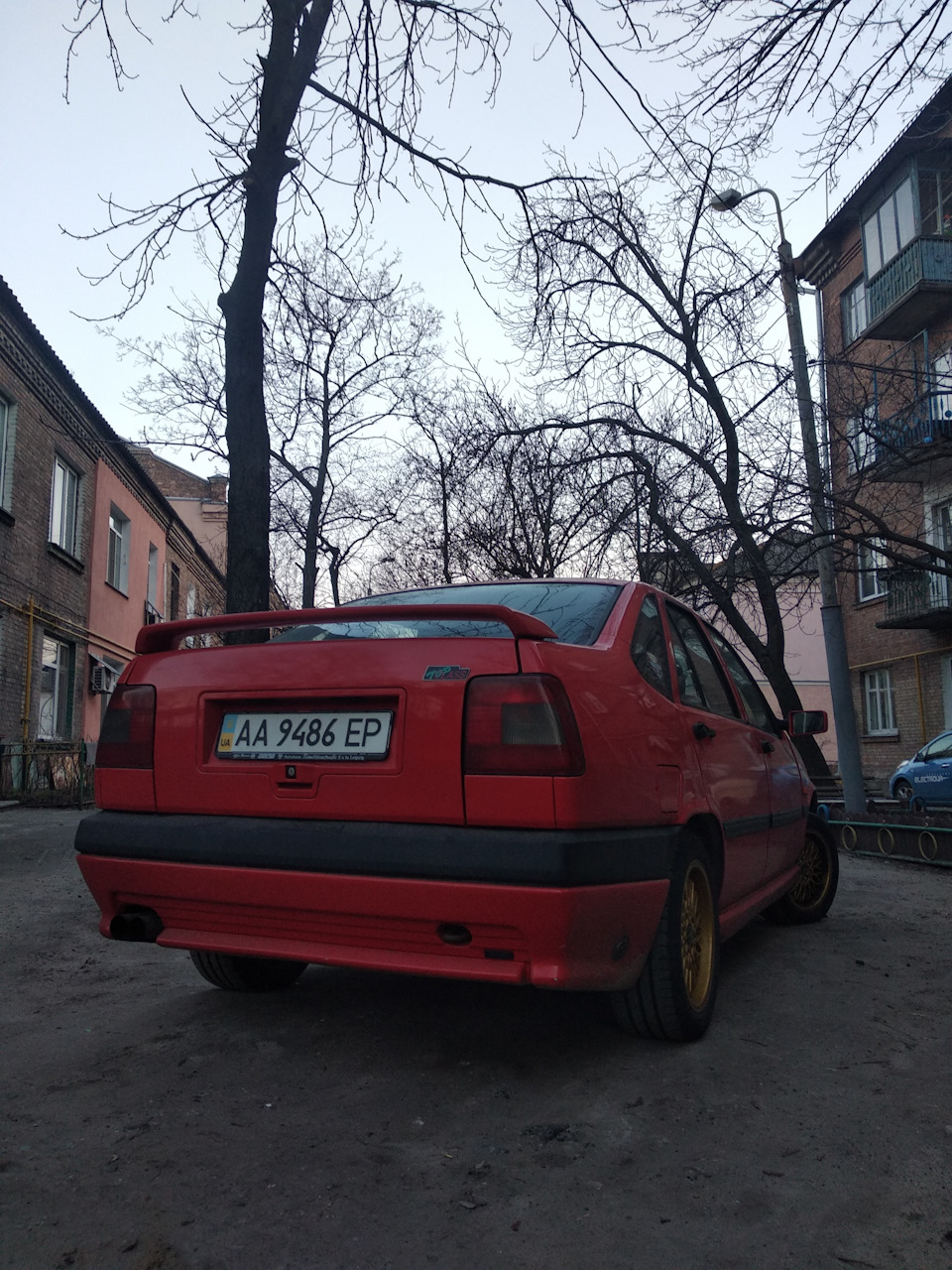 Нові личинки замків 2