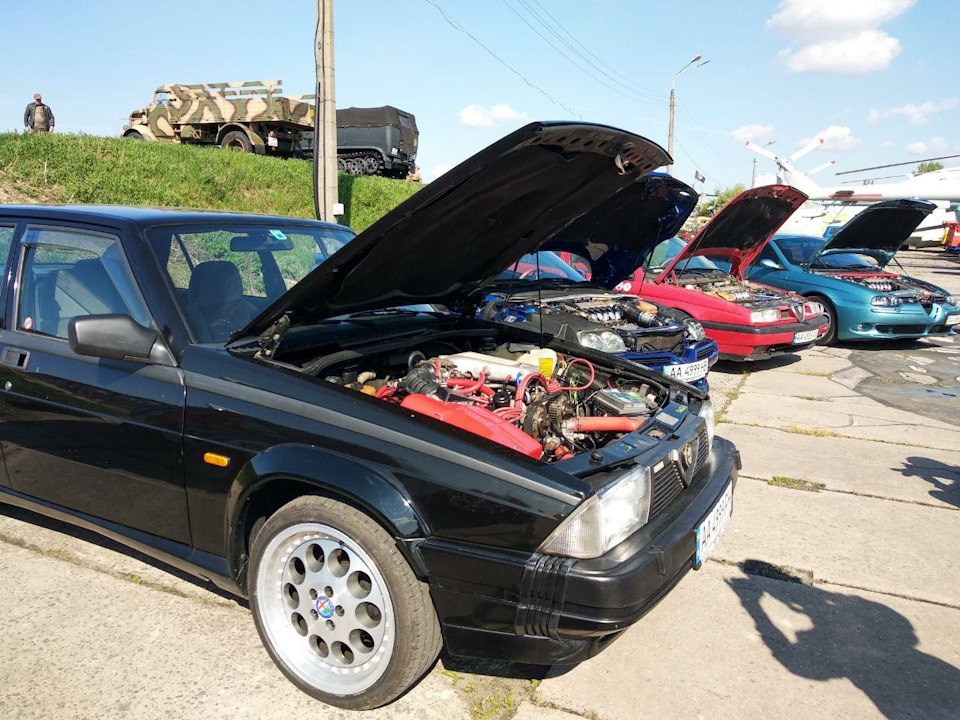 OldCarLand 4