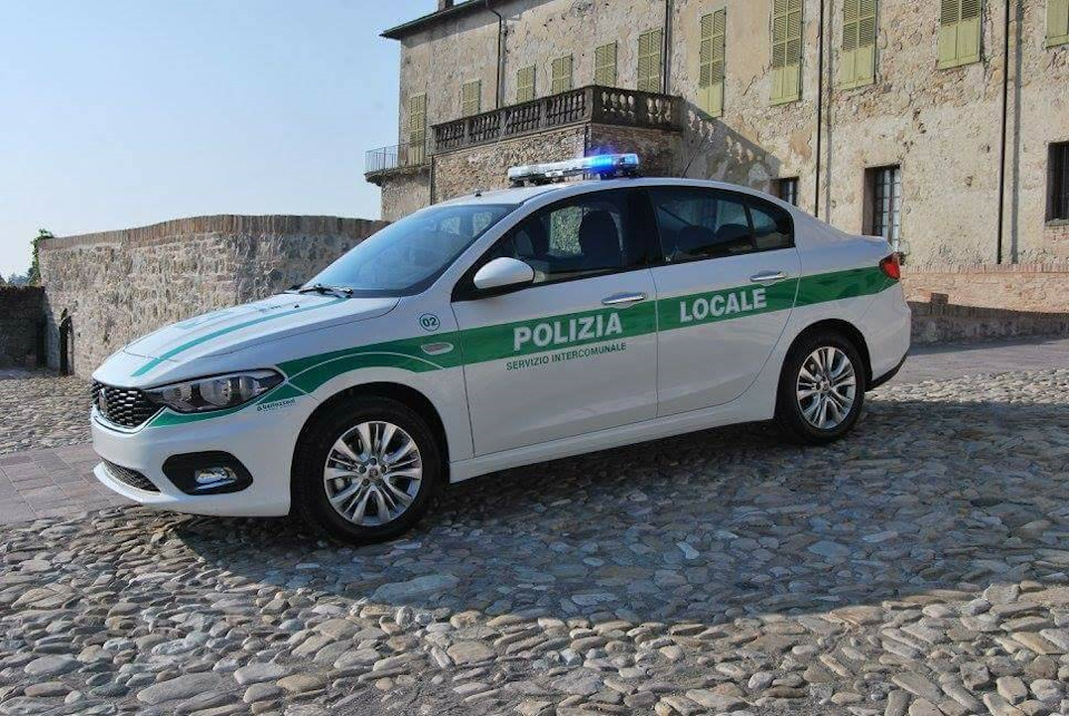 FIAT Tipo на службі в поліції 3