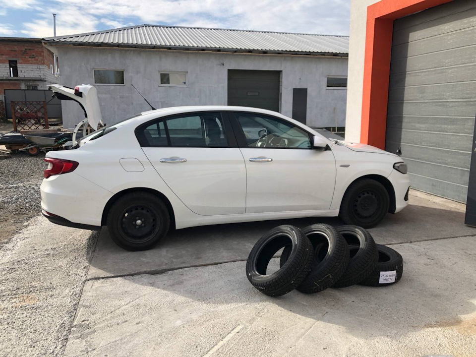 Гума зима скоро... Hankook Winter I Cept Iz2 1