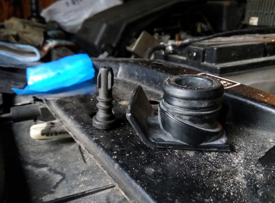 Маслозаливна кришка 2