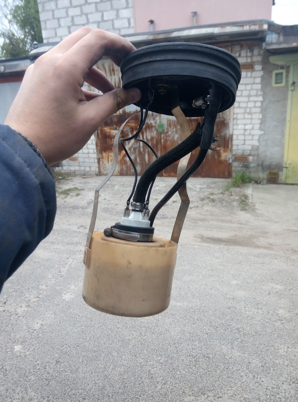 Заміна бензонасосу 4