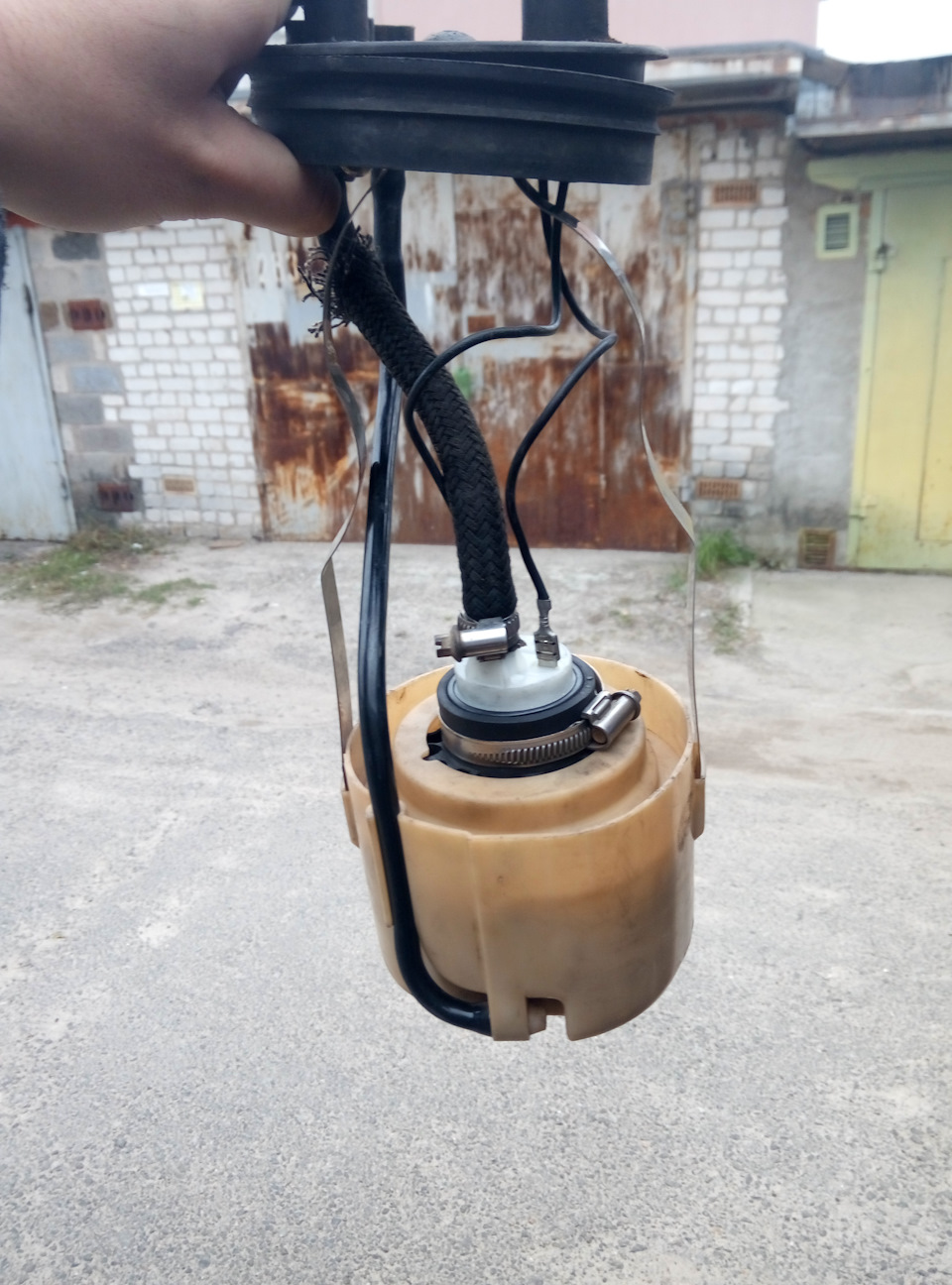 Заміна бензонасосу 3