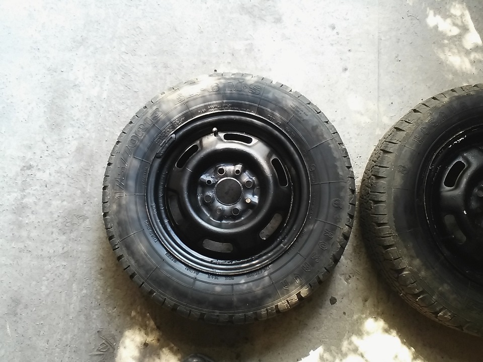 Продам диски та шини БЦ-6 175/70 R13 1