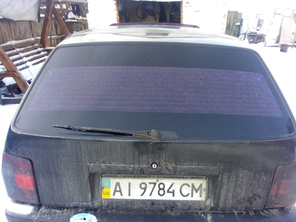 Заднє скло 2 5
