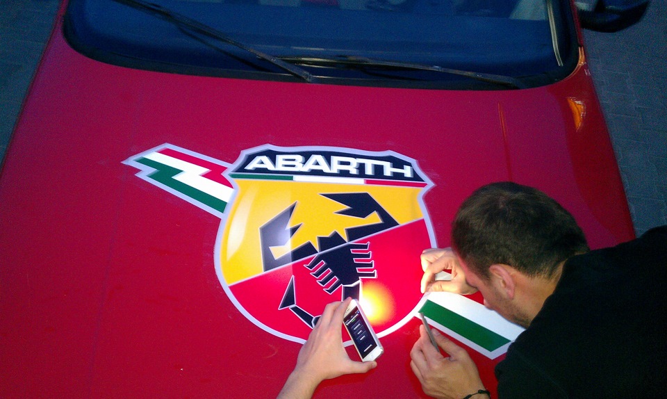 Наліпка Abarth 3