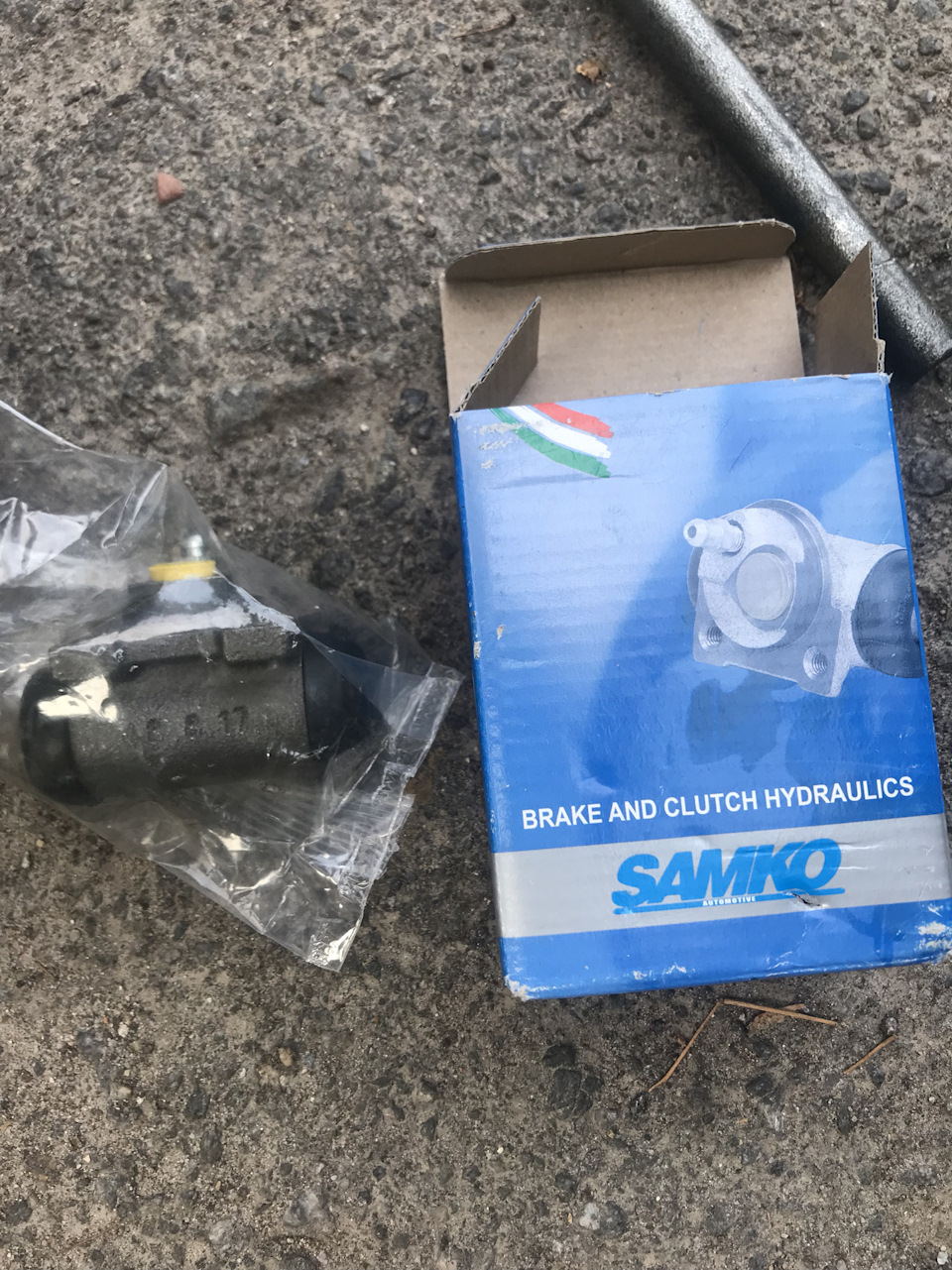 Заміна гальмівного циліндра 1
