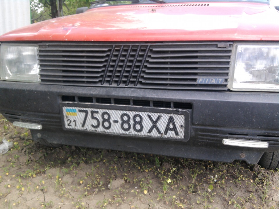 Перетяжка деталей салону плівкою під карбон 3