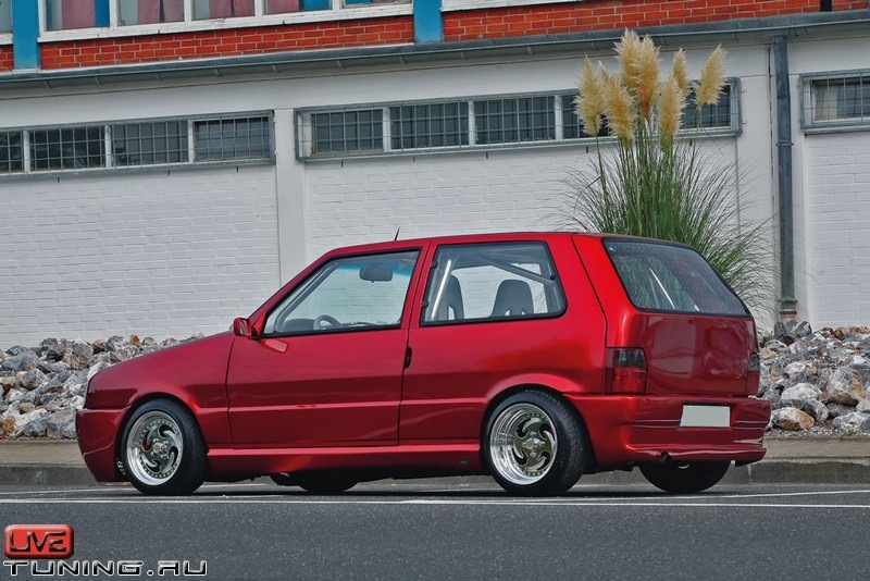 Тюнінг Fiat Uno :Turbo Джерело: © Live-Tuning.ru 3