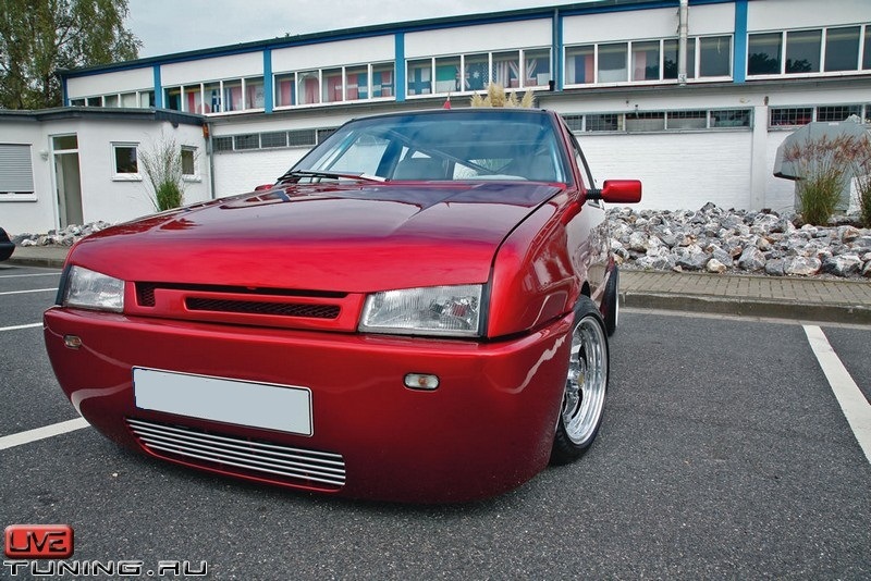 Тюнінг Fiat Uno :Turbo Джерело: © Live-Tuning.ru 2