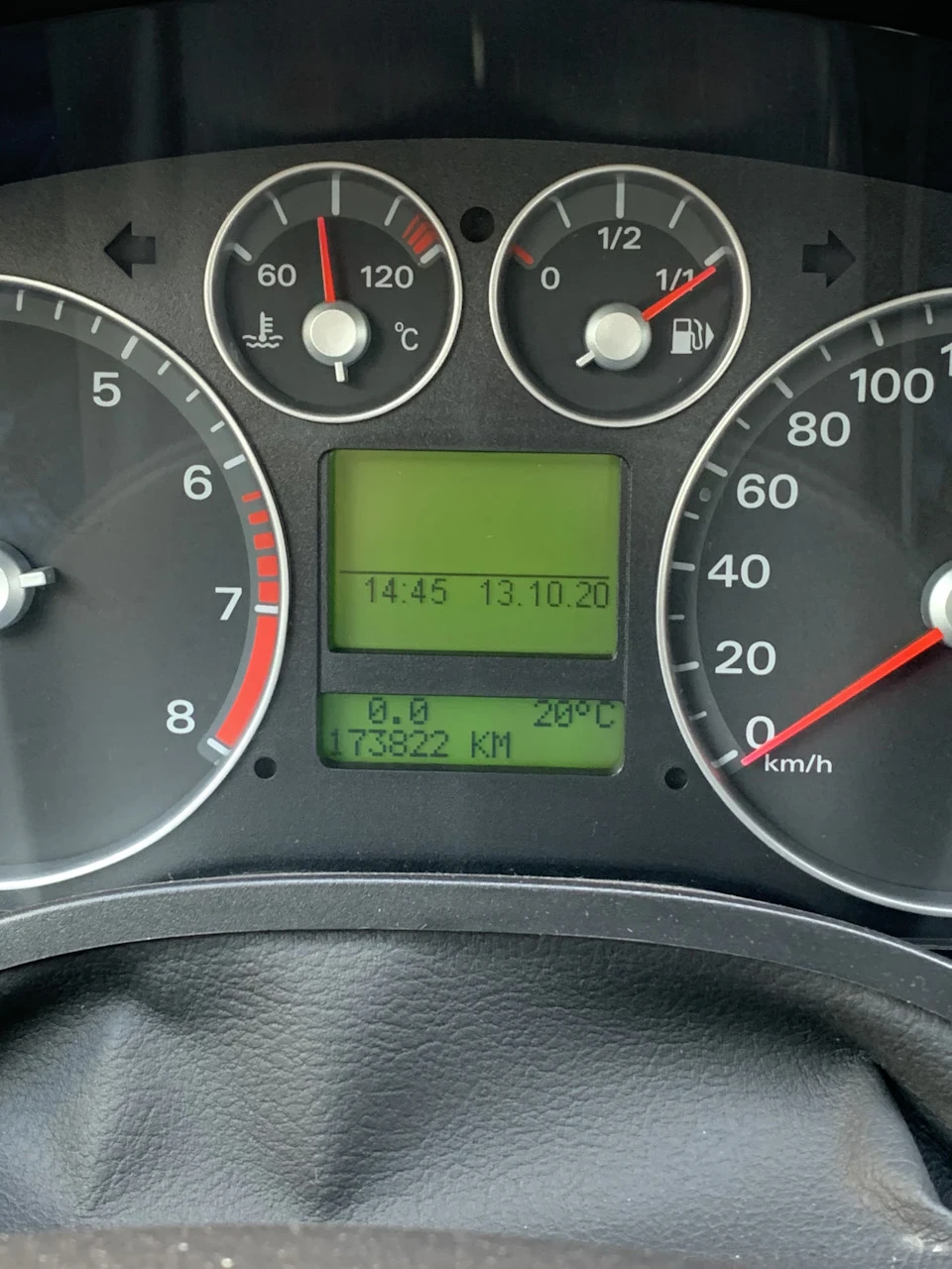 1-рік та 47628 км разом з C-Max