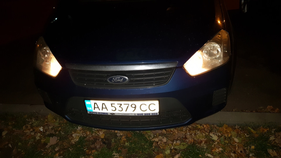 пропало ближнє світло. проблема вирішена, згоріли дві лампи одночасно 1