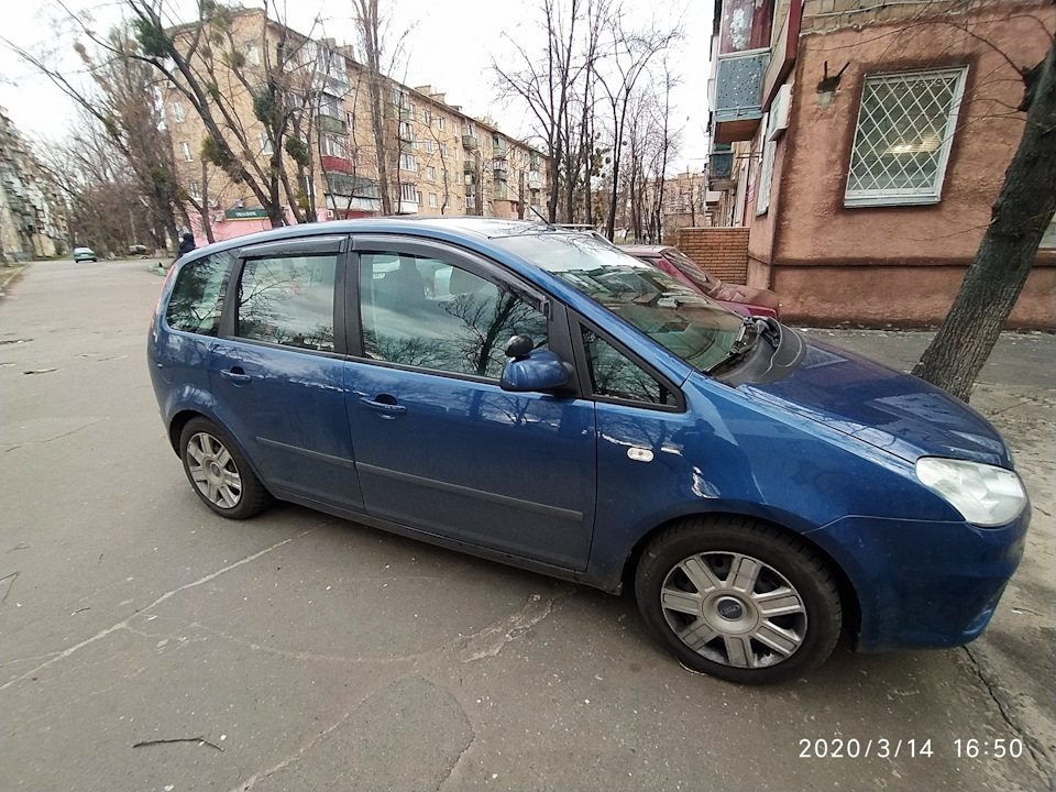 Вітровики широкі, огляд з місця водія 2