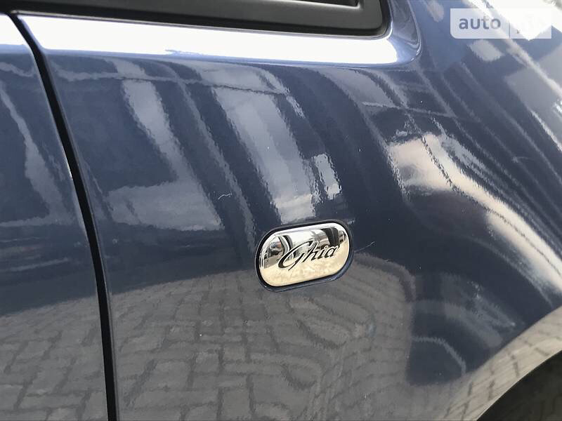 Продаж авто C-Max GHIA 4