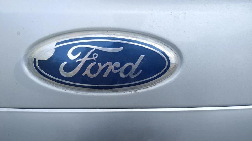 #27 Заміна значка Ford