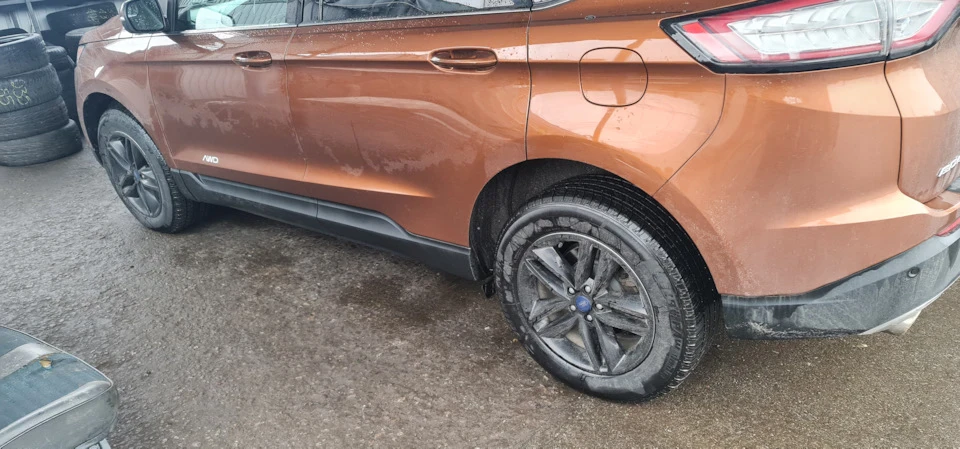 Pirelli Ice Zero FR 245/60 R18 105T