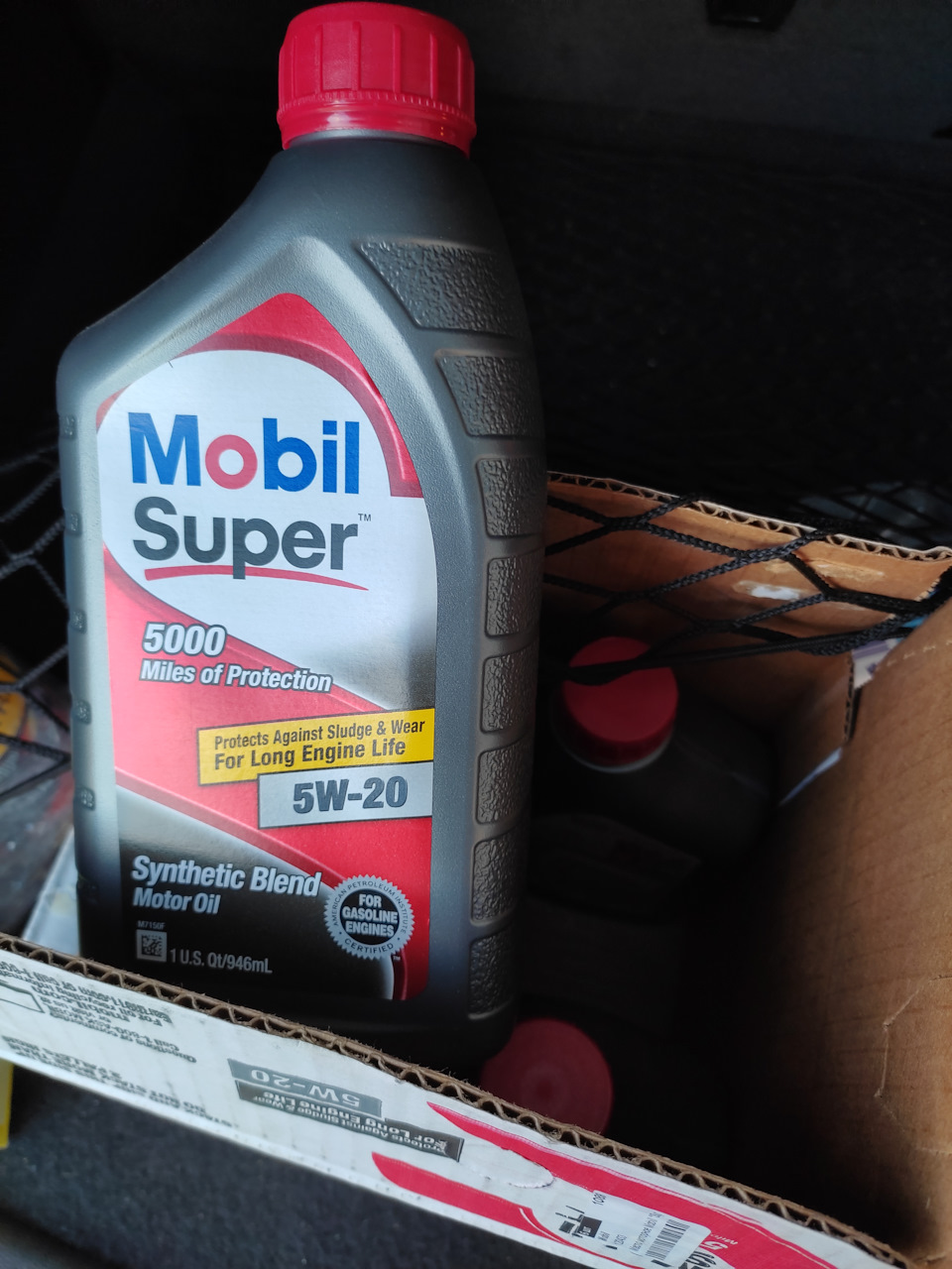 Замінив олію MOBIL Super Synthetic Blend 5W-20 1
