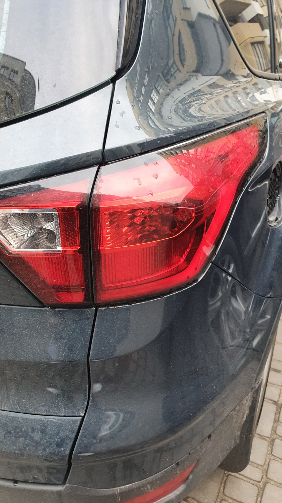 Дообладнання Ford Escape - дзеркала, задні ліхтарі, Sync 3 5