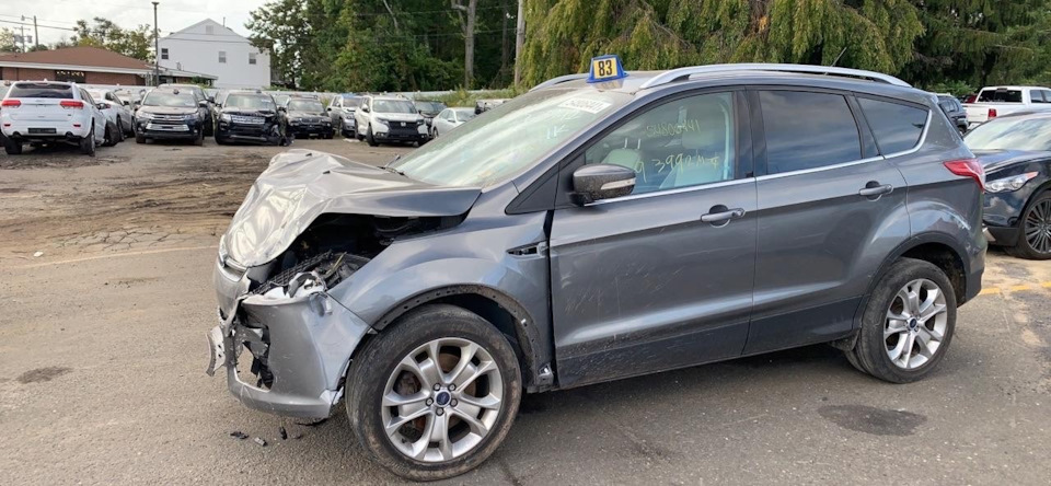 Автомобіль у порту 3