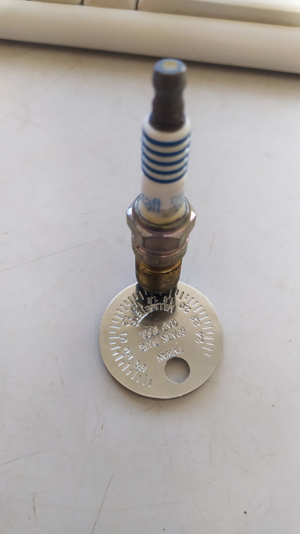свічки NGK TR6IX із кастомним зазором 1.25 mm 2