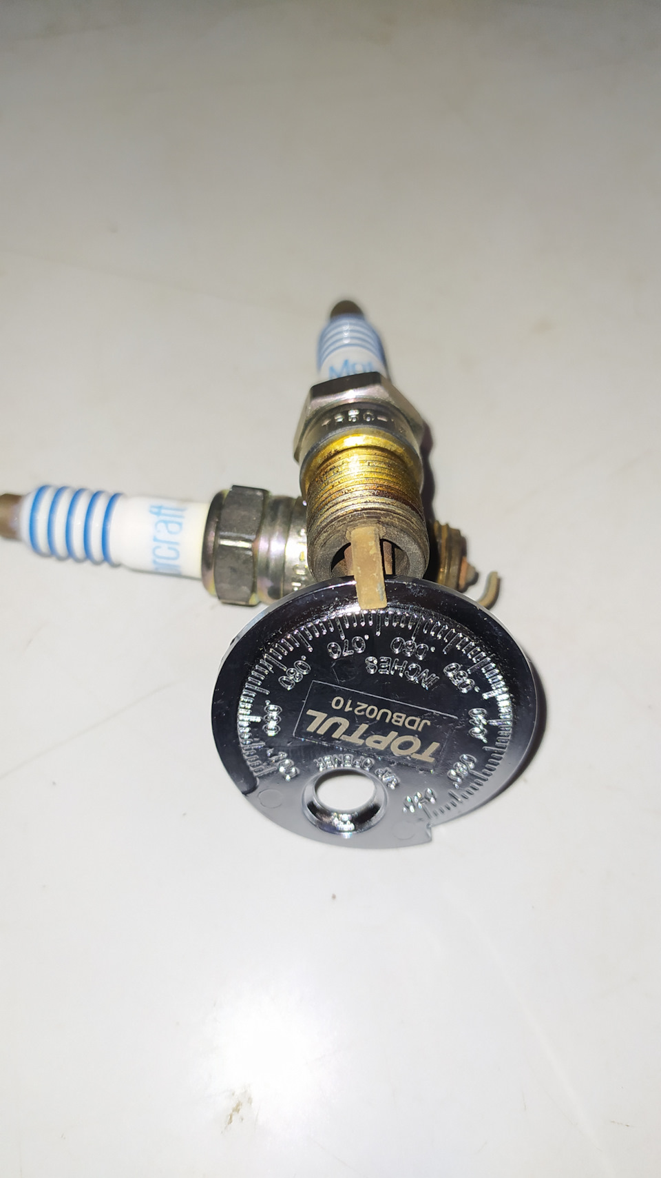 свічки NGK TR6IX із кастомним зазором 1.25 mm 3