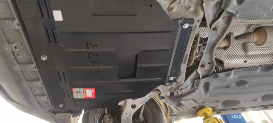 Захист двигуна ford escape usa 2.5 2017 2